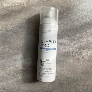 Olaplex No.4D Clean Volume Detox Dry Shampoo